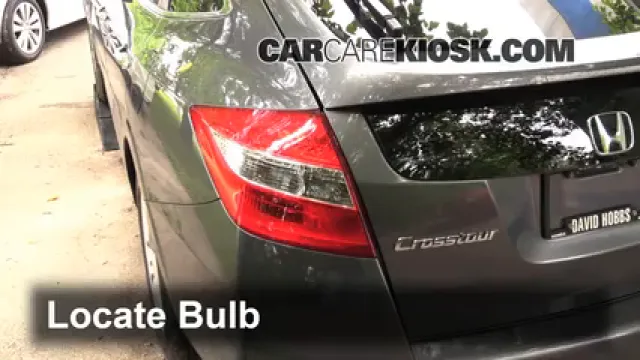 2012 Honda Crosstour EX-L 3.5L V6 Lights Turn Signal - Rear (replace bulb)